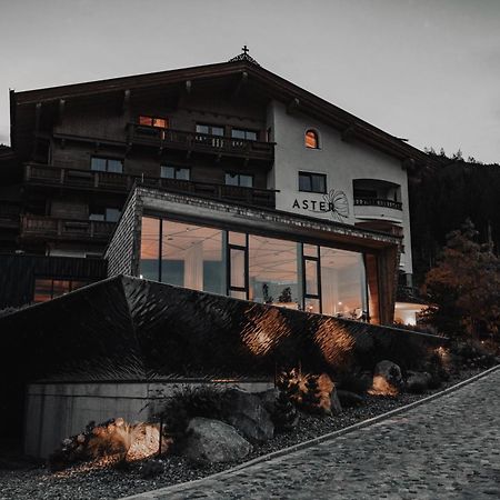 Aster Boutique Hotel & Chalets Фюгенберг Екстериор снимка