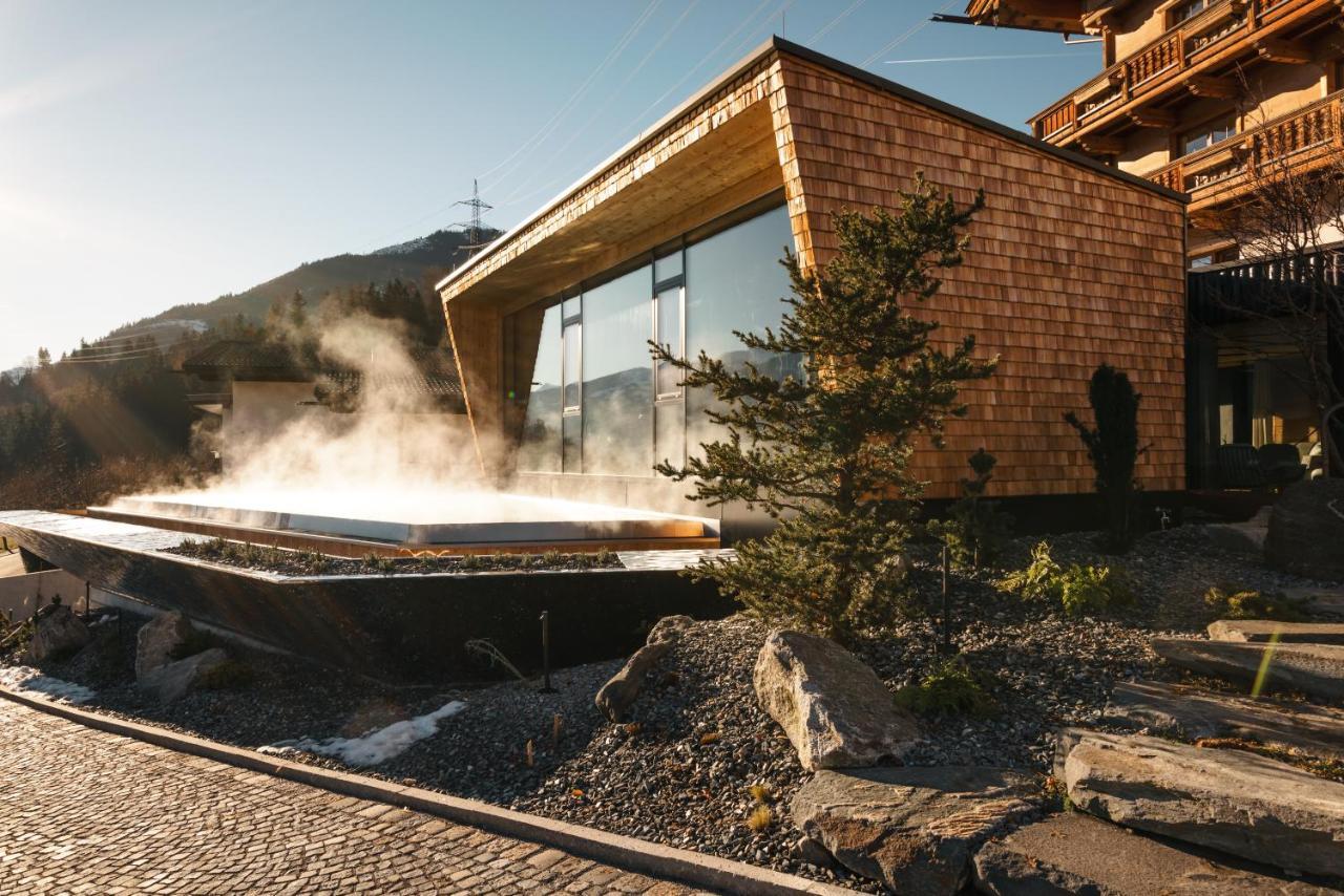 Aster Boutique Hotel & Chalets Фюгенберг Екстериор снимка