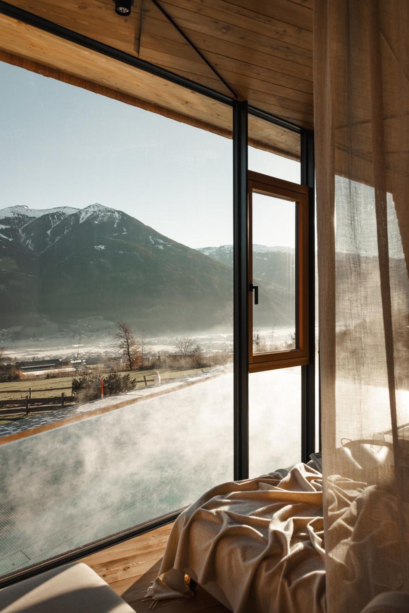 Aster Boutique Hotel & Chalets Фюгенберг Екстериор снимка