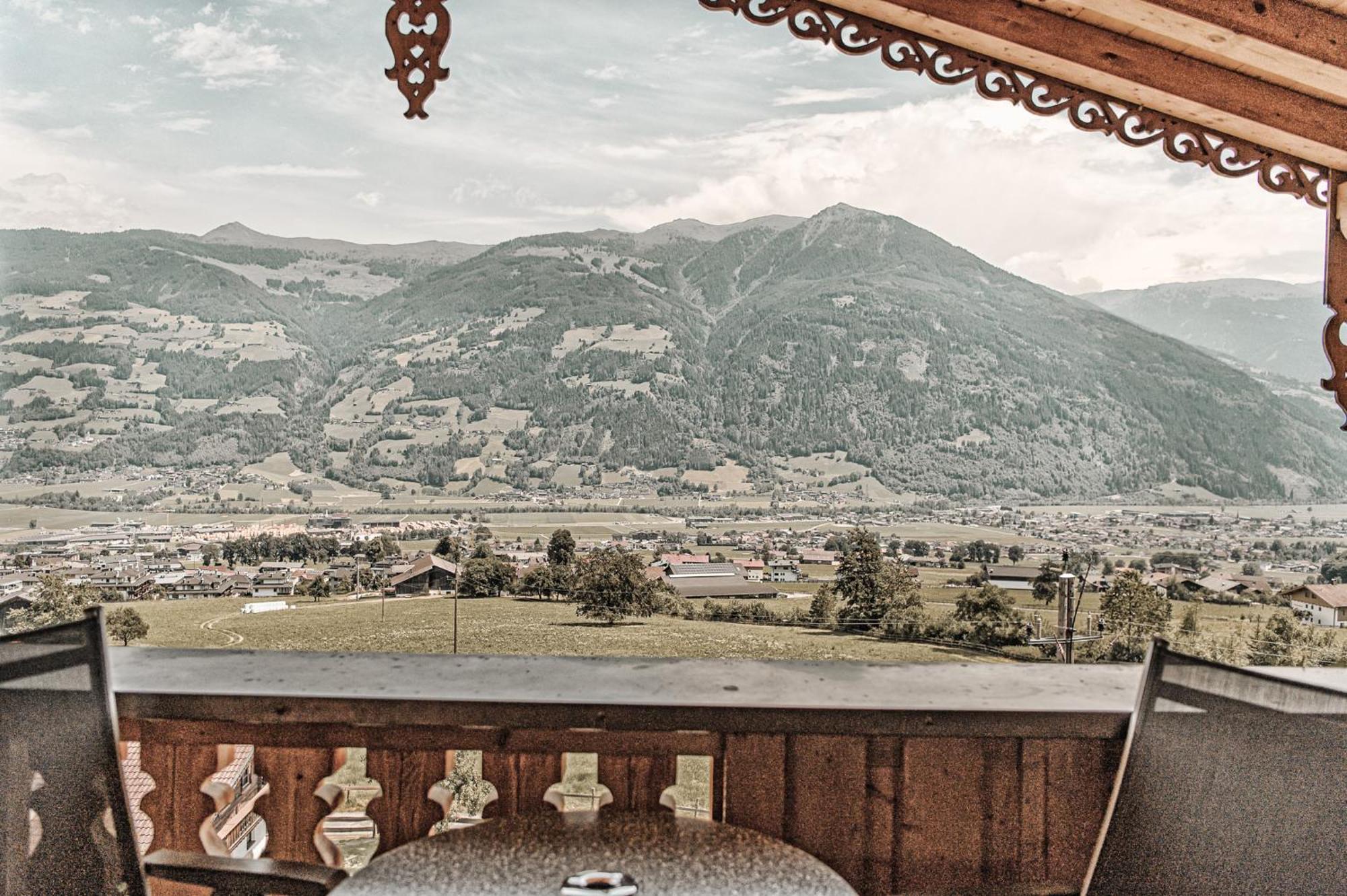 Aster Boutique Hotel & Chalets Фюгенберг Екстериор снимка